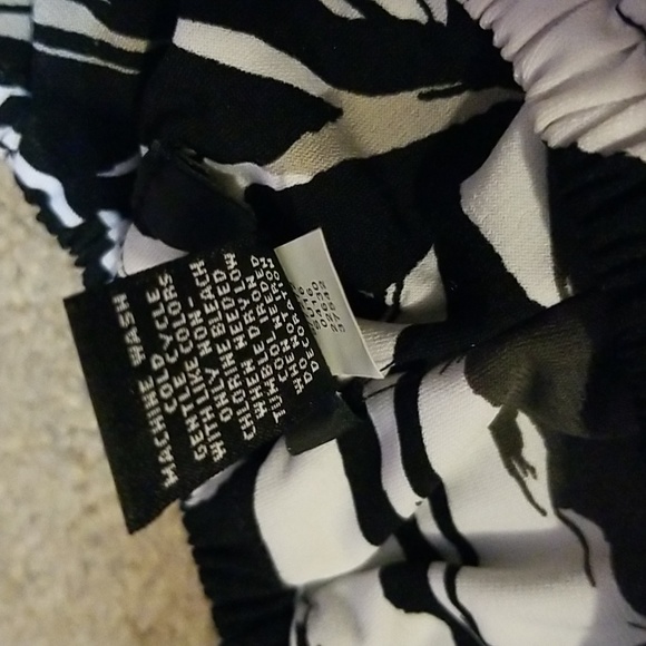 Gorgeous ALFANI Floral Flowy Tank Top-M - Picture 5 of 5